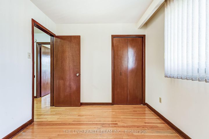 Photo 27 at 260 Apache Trail, Pleasant View, Toronto
