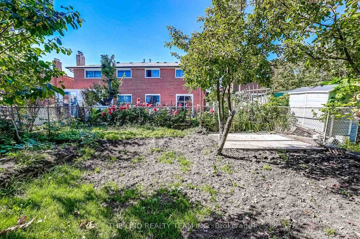 Photo 46 at 260 Apache Trail, Pleasant View, Toronto