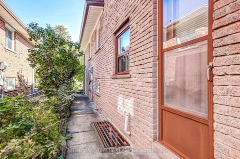 Photo 49 at 260 Apache Trail, Pleasant View, Toronto