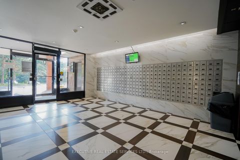 Photo 2 at 605 - 100 Wingarden Court, Malvern, Toronto
