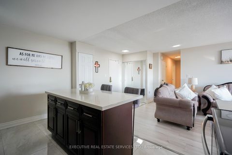 Photo 13 at 605 - 100 Wingarden Court, Malvern, Toronto
