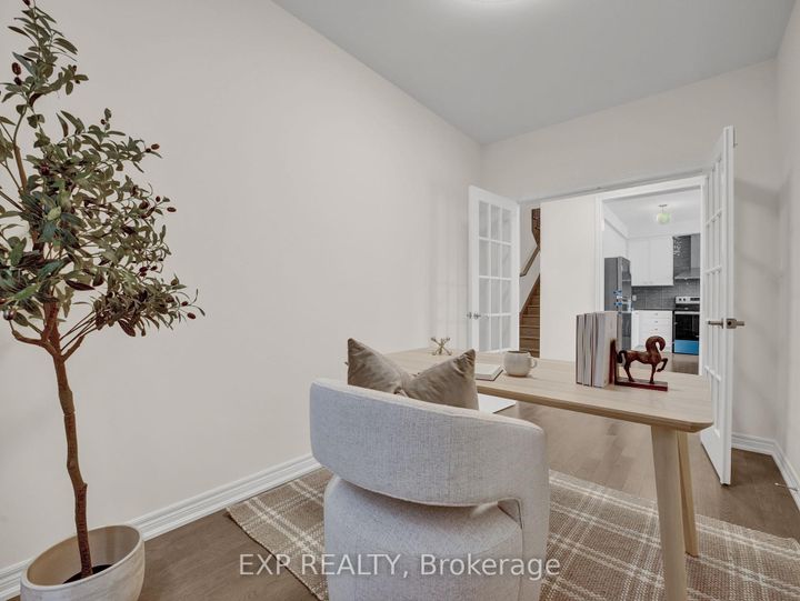 Photo 11 at 795 Apple Terrace, CB Cobban, Milton