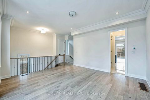 Photo 4 at 8 Gardeners Lane, Angus Glen, Markham