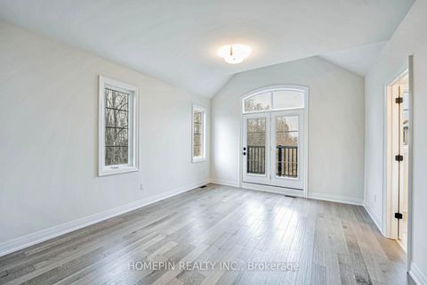 Photo 15 at 8 Gardeners Lane, Angus Glen, Markham