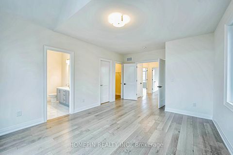 Photo 20 at 8 Gardeners Lane, Angus Glen, Markham