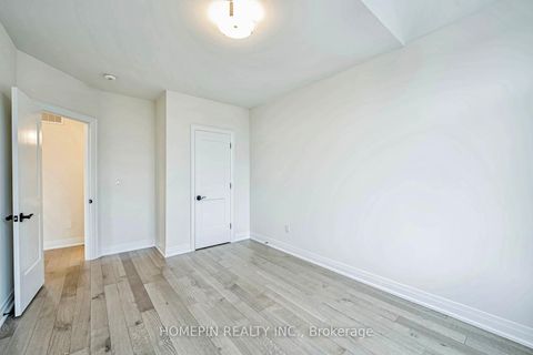 Photo 25 at 8 Gardeners Lane, Angus Glen, Markham