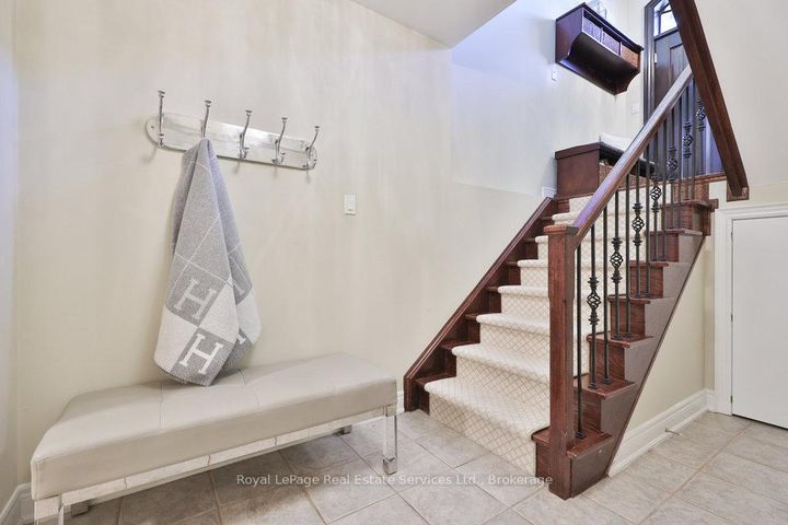 Photo 39 at 2218 Hampstead Road, RO River Oaks, Oakville