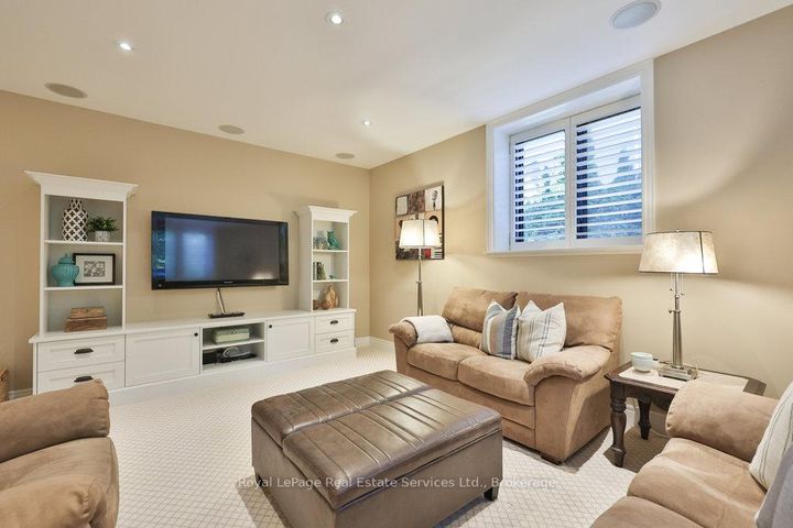 Photo 43 at 2218 Hampstead Road, RO River Oaks, Oakville