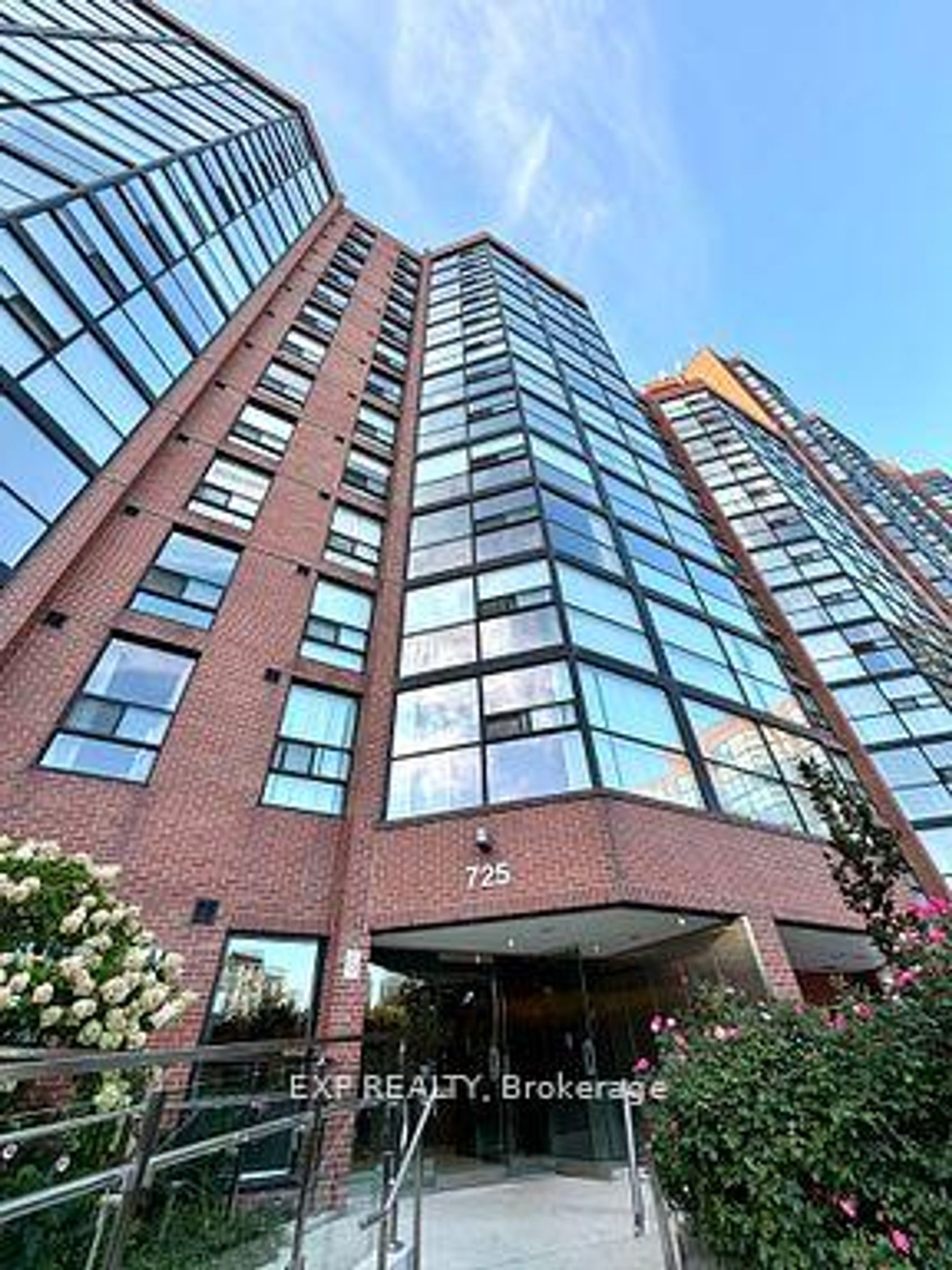 705 - 725 King Street W, Niagara, Toronto 