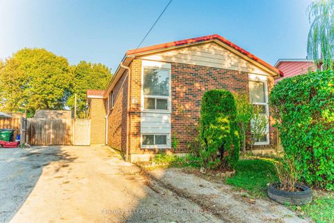 Photo 0 at 77 Snowball Crescent, Malvern, Toronto