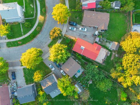 Photo 3 at 77 Snowball Crescent, Malvern, Toronto