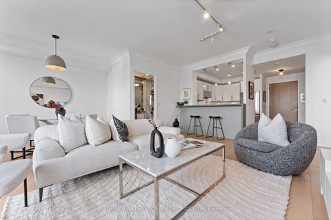 Photo 1 at 1406 - 438 Richmond Street W, Waterfront Communities C1, Toronto