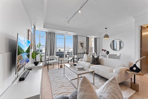 Photo 2 at 1406 - 438 Richmond Street W, Waterfront Communities C1, Toronto
