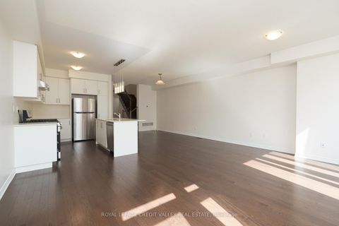 Photo 11 at 63 Laing Drive, Rural Whitby, Whitby