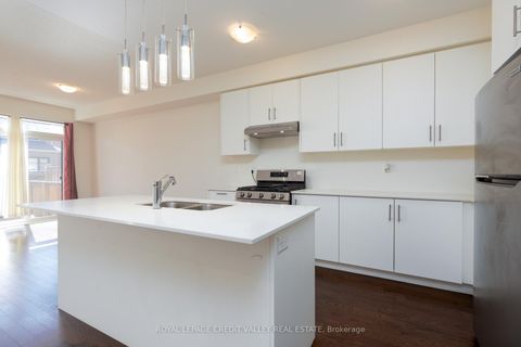 Photo 13 at 63 Laing Drive, Rural Whitby, Whitby