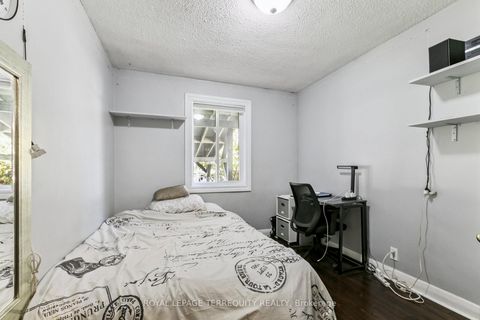 Photo 22 at 40 Haverson Boulevard, Eglinton West, Toronto