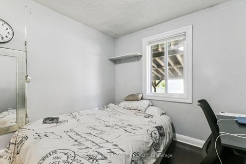 Photo 23 at 40 Haverson Boulevard, Eglinton West, Toronto