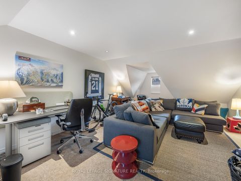 Photo 24 at 14 Tranby Avenue, Annex, Toronto