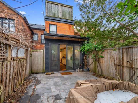 Photo 30 at 14 Tranby Avenue, Annex, Toronto
