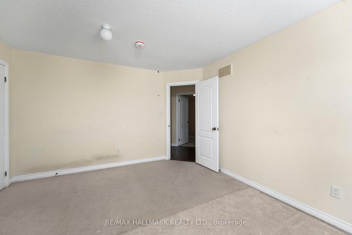 Photo 16 at 18 Morrow Bay Drive, Bram East, Brampton