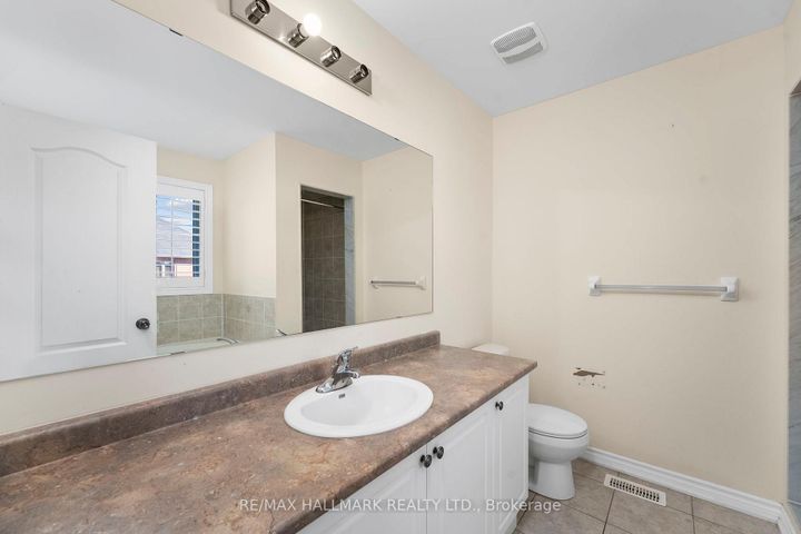 Photo 20 at 18 Morrow Bay Drive, Bram East, Brampton
