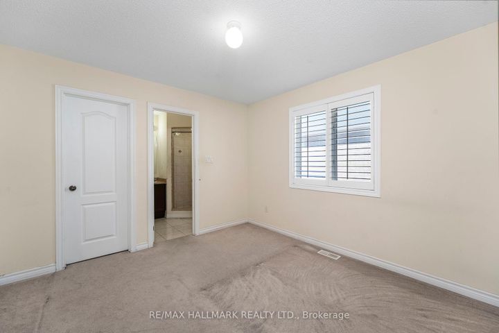 Photo 23 at 18 Morrow Bay Drive, Bram East, Brampton