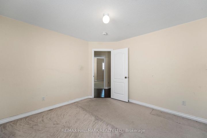 Photo 24 at 18 Morrow Bay Drive, Bram East, Brampton