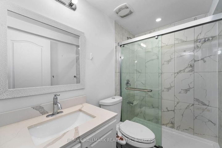 Photo 31 at 18 Morrow Bay Drive, Bram East, Brampton