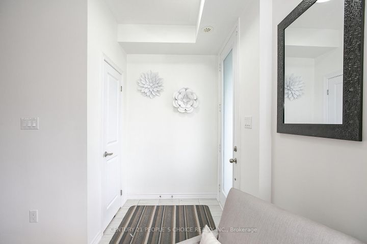 Photo 7 at 391 The Westway Road, Richview, Toronto
