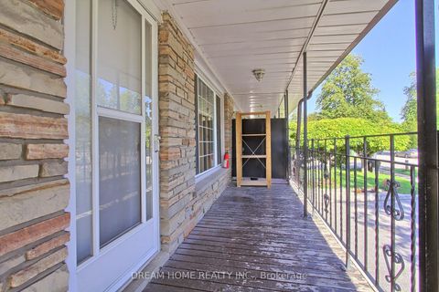 Photo 4 at 108 Mintwood Drive, Steeles, Toronto