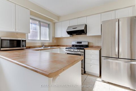 Photo 10 at 108 Mintwood Drive, Steeles, Toronto
