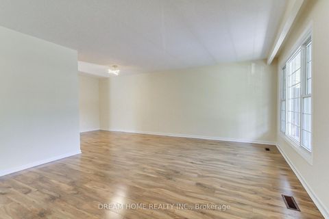Photo 14 at 108 Mintwood Drive, Steeles, Toronto