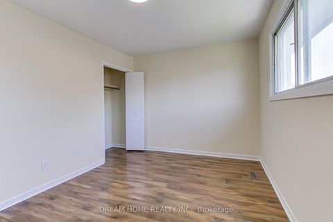 Photo 21 at 108 Mintwood Drive, Steeles, Toronto
