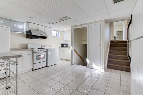 Photo 33 at 108 Mintwood Drive, Steeles, Toronto