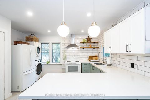 Photo 6 at 3 John Drive, Cookstown, Innisfil