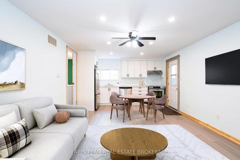 Photo 23 at 3 John Drive, Cookstown, Innisfil