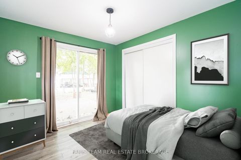 Photo 28 at 3 John Drive, Cookstown, Innisfil