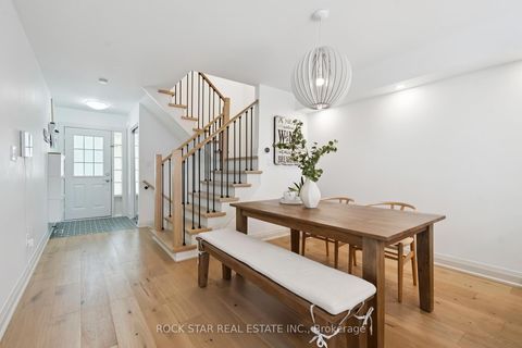 Photo 4 at 2438 Baintree Crescent, WM Westmount, Oakville