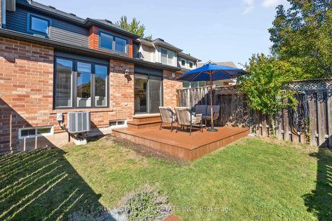 Photo 27 at 2438 Baintree Crescent, WM Westmount, Oakville