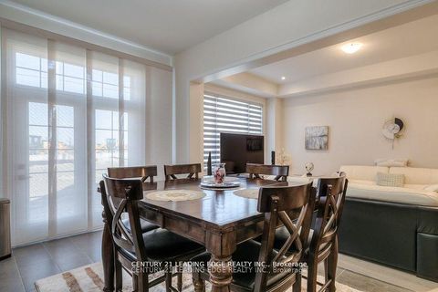 Photo 17 at 77 Terravista Crescent, Vellore Village, Vaughan