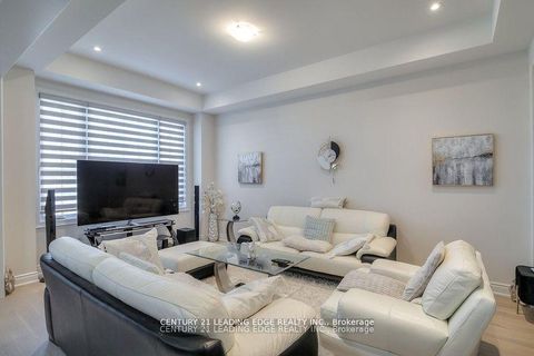 Photo 34 at 77 Terravista Crescent, Vellore Village, Vaughan
