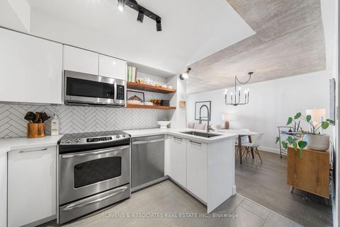 Photo 13 at 1402 - 1369 Bloor Street W, Dufferin Grove, Toronto