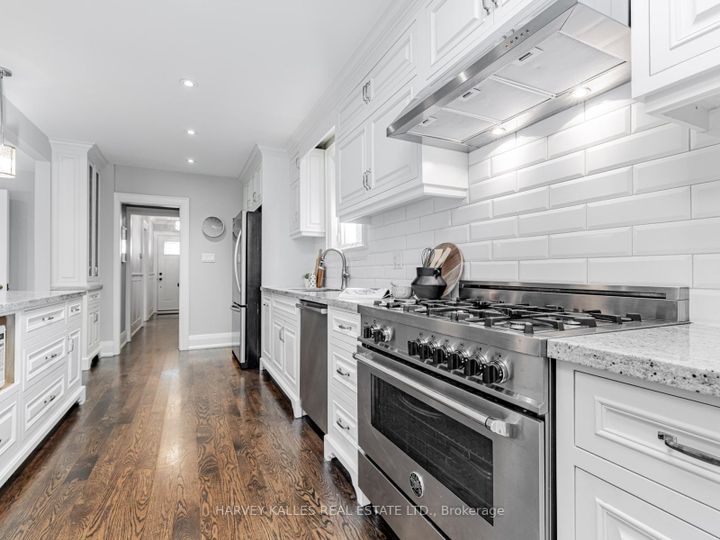 Photo 12 at 566 Oriole Parkway, Eglinton, Toronto
