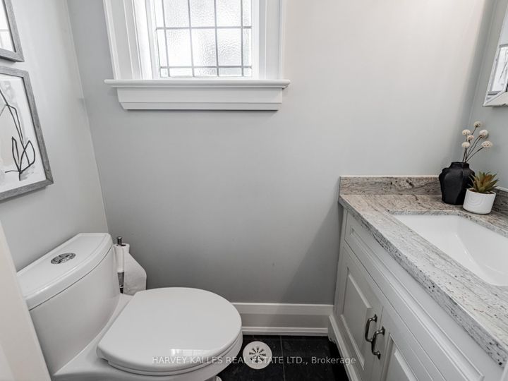 Photo 15 at 566 Oriole Parkway, Eglinton, Toronto