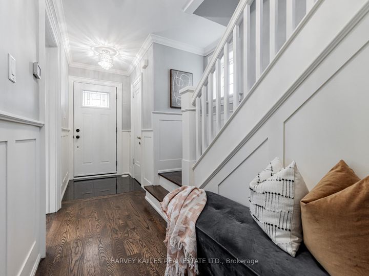 Photo 16 at 566 Oriole Parkway, Eglinton, Toronto