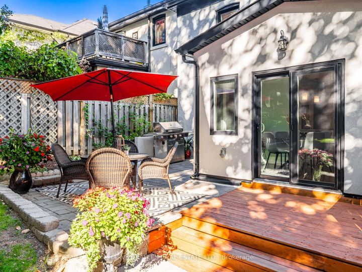 Photo 29 at 566 Oriole Parkway, Eglinton, Toronto