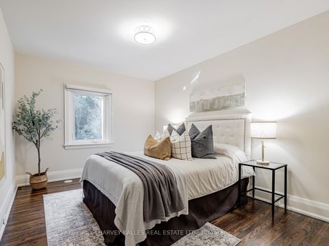 Photo 20 at 566 Oriole Parkway, Eglinton, Toronto