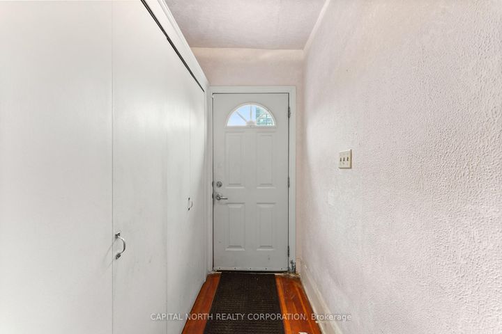 Photo 3 at 100 Livingstone Avenue, Belgravia, Toronto