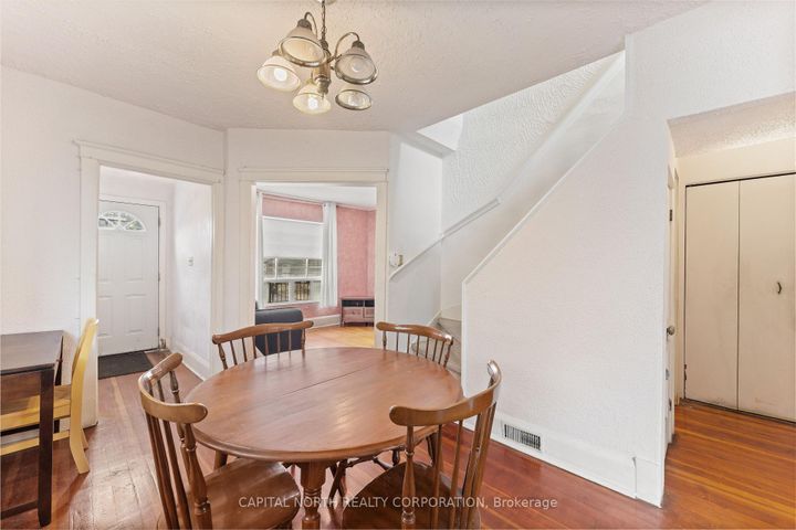 Photo 7 at 100 Livingstone Avenue, Belgravia, Toronto