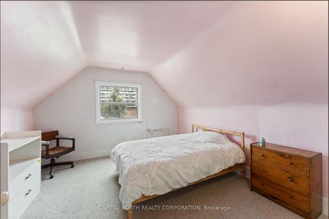 Photo 16 at 100 Livingstone Avenue, Belgravia, Toronto